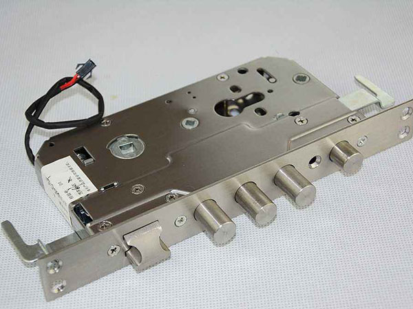 安国24小时上门开锁公司